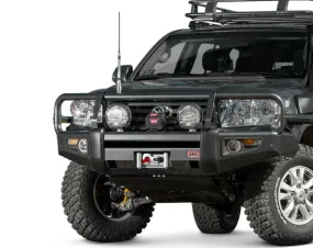 ARB 4X4 | Land Cruiser 200 series 2012-2015 Deluxe Winch Front Bumper