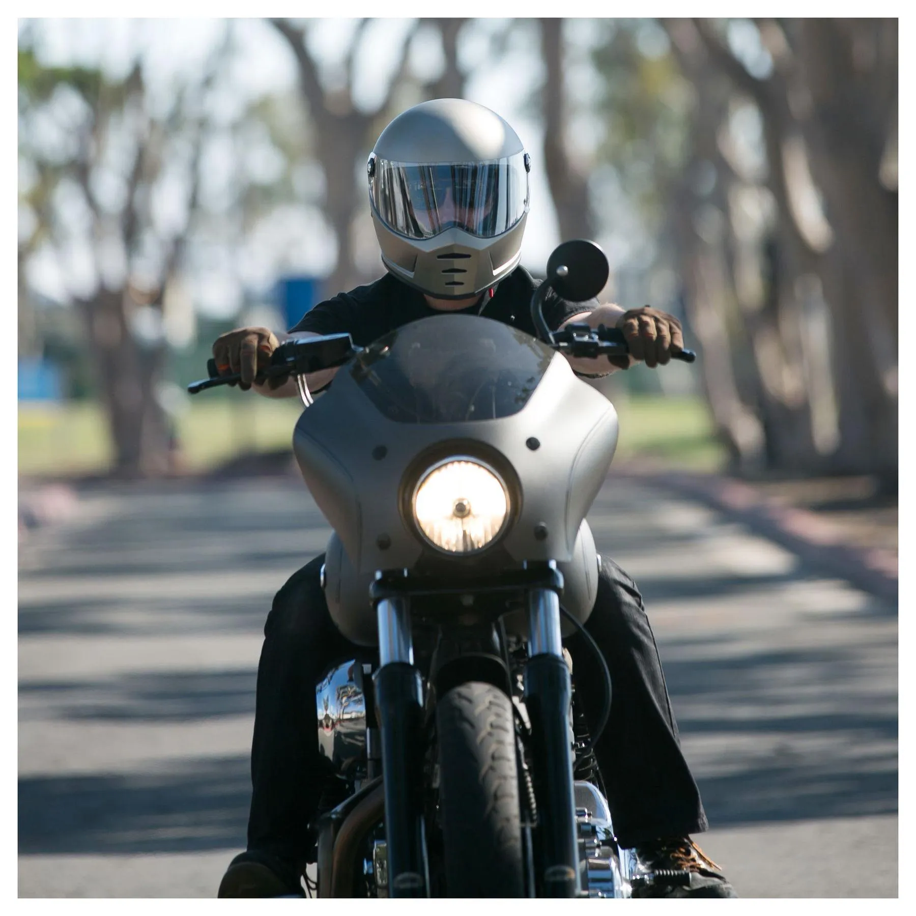 Biltwell Lane Splitter Flat Titanium Helmet