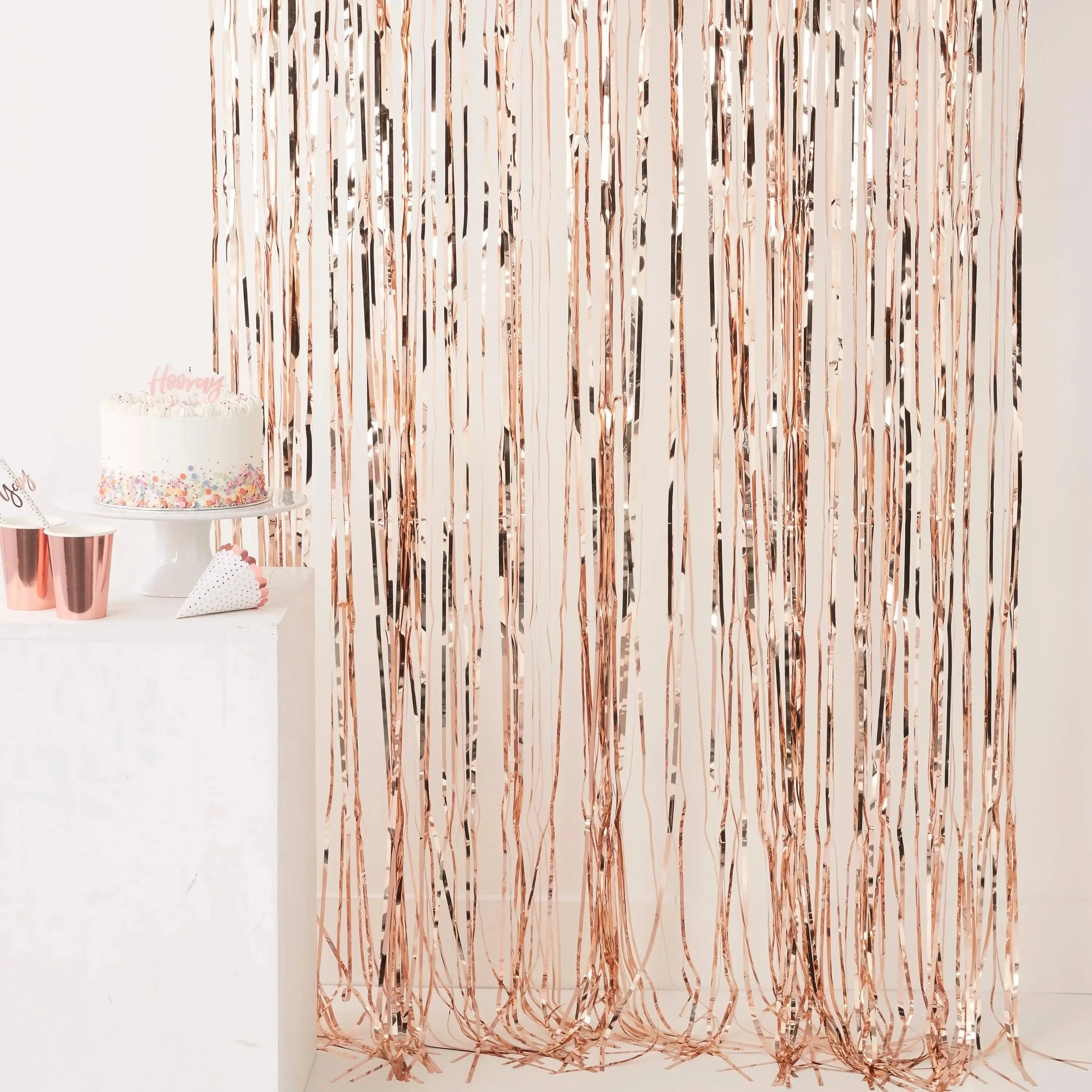 Iridescent Foil Curtain Hanging Star Decoration Backdrop