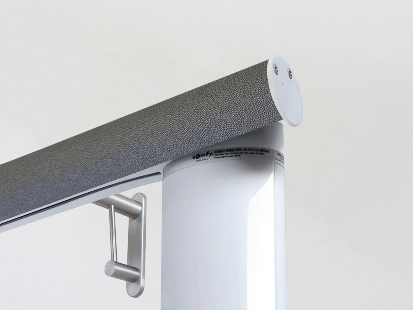 Motorised curtain pole in 50mm dia. black pepper wrap