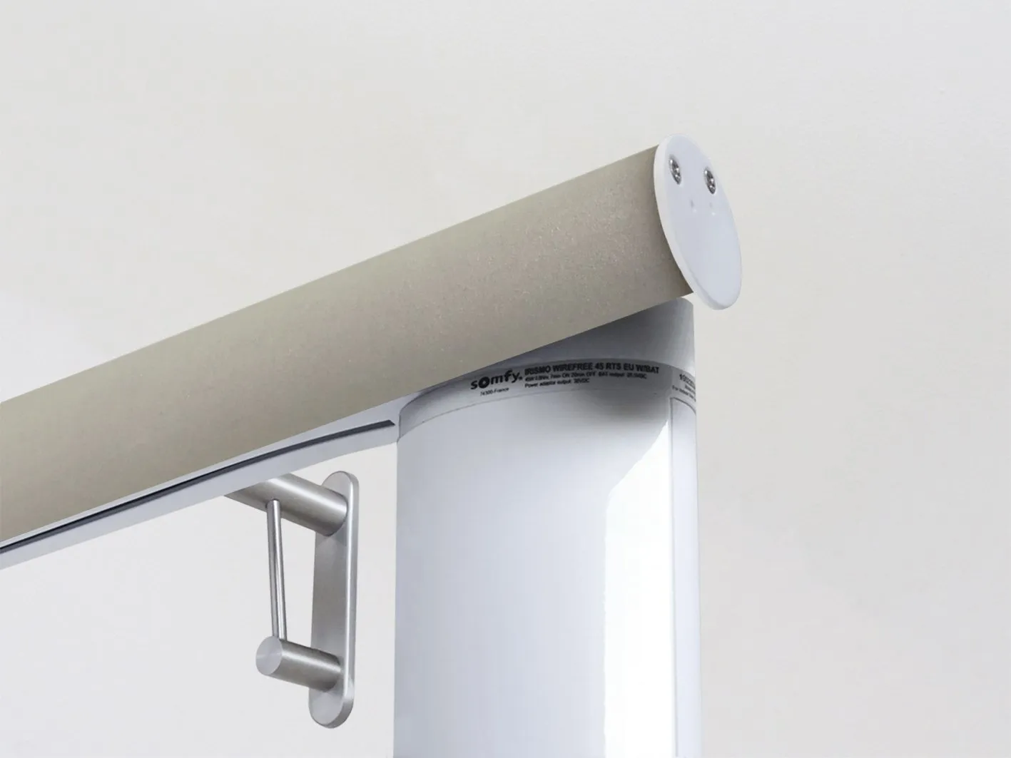 Motorised curtain pole in 50mm dia. fawn wrap