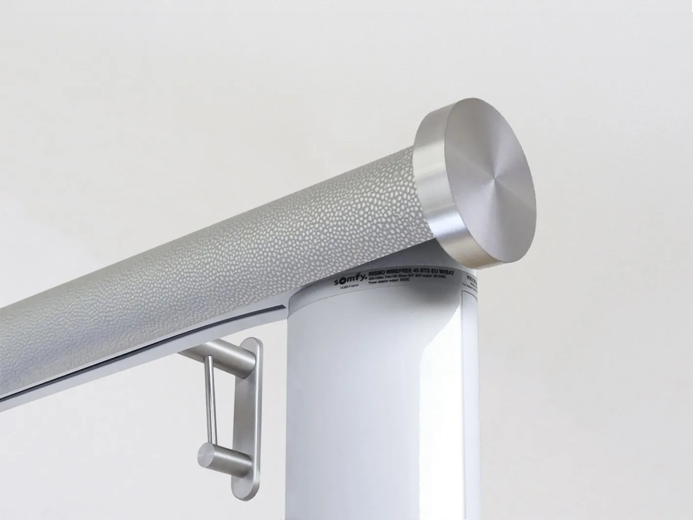 Motorised curtain pole in 50mm dia. pebble wrap