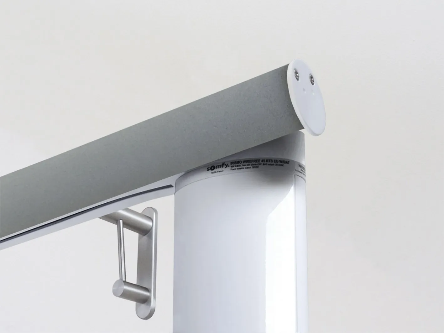 Motorised curtain pole in 50mm dia. slate wrap