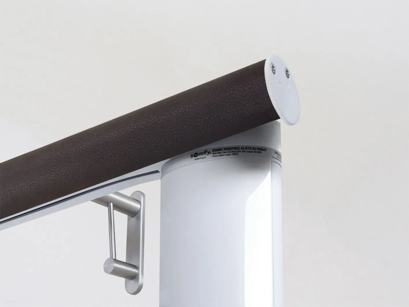 Motorised curtain pole in 50mm dia. tennessee wrap