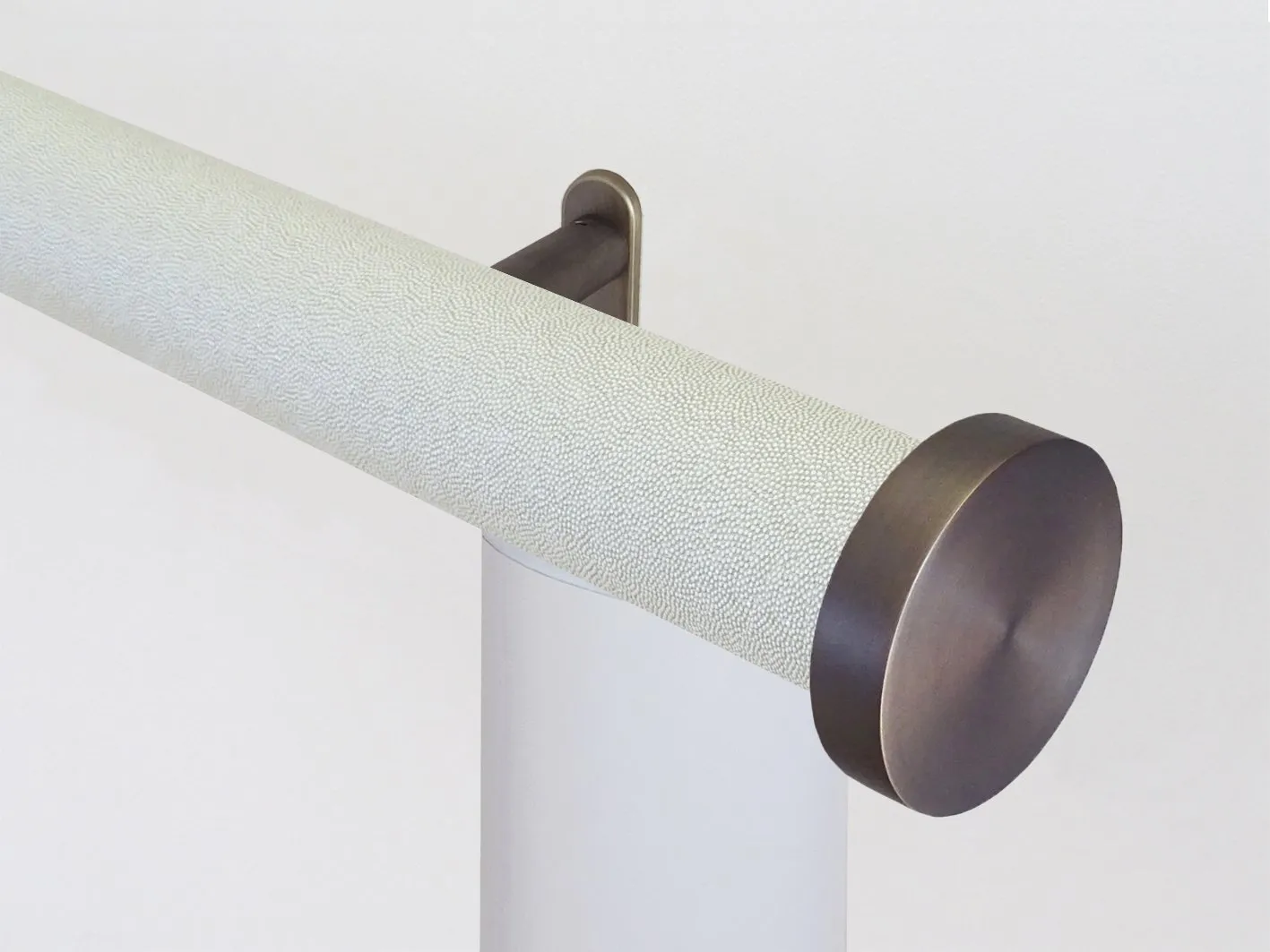 Motorised curtain pole in 50mm dia. white pepper wrap