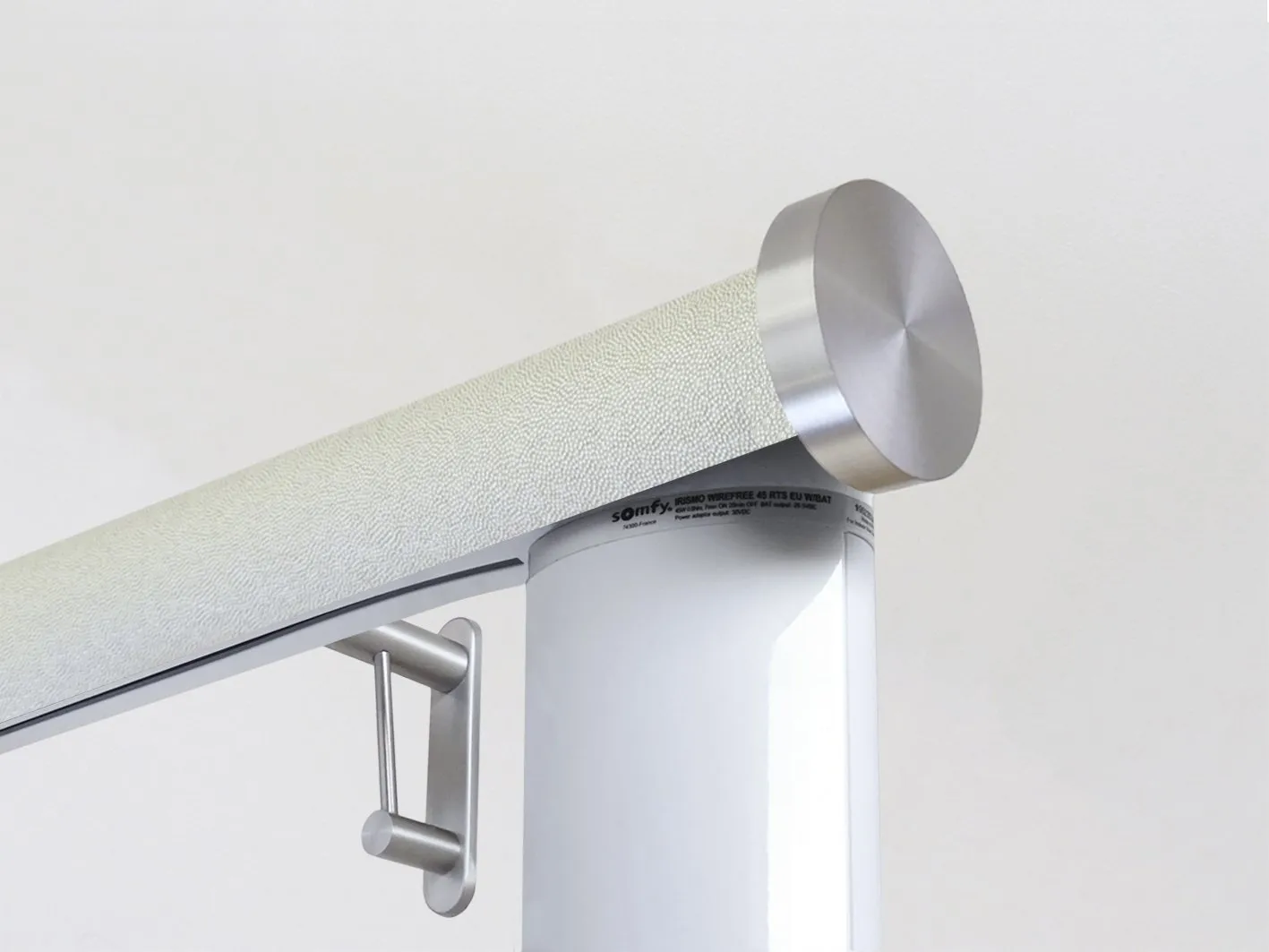 Motorised curtain pole in 50mm dia. white pepper wrap