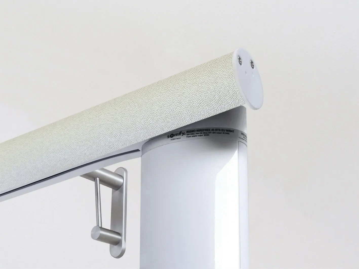 Motorised curtain pole in 50mm dia. white pepper wrap