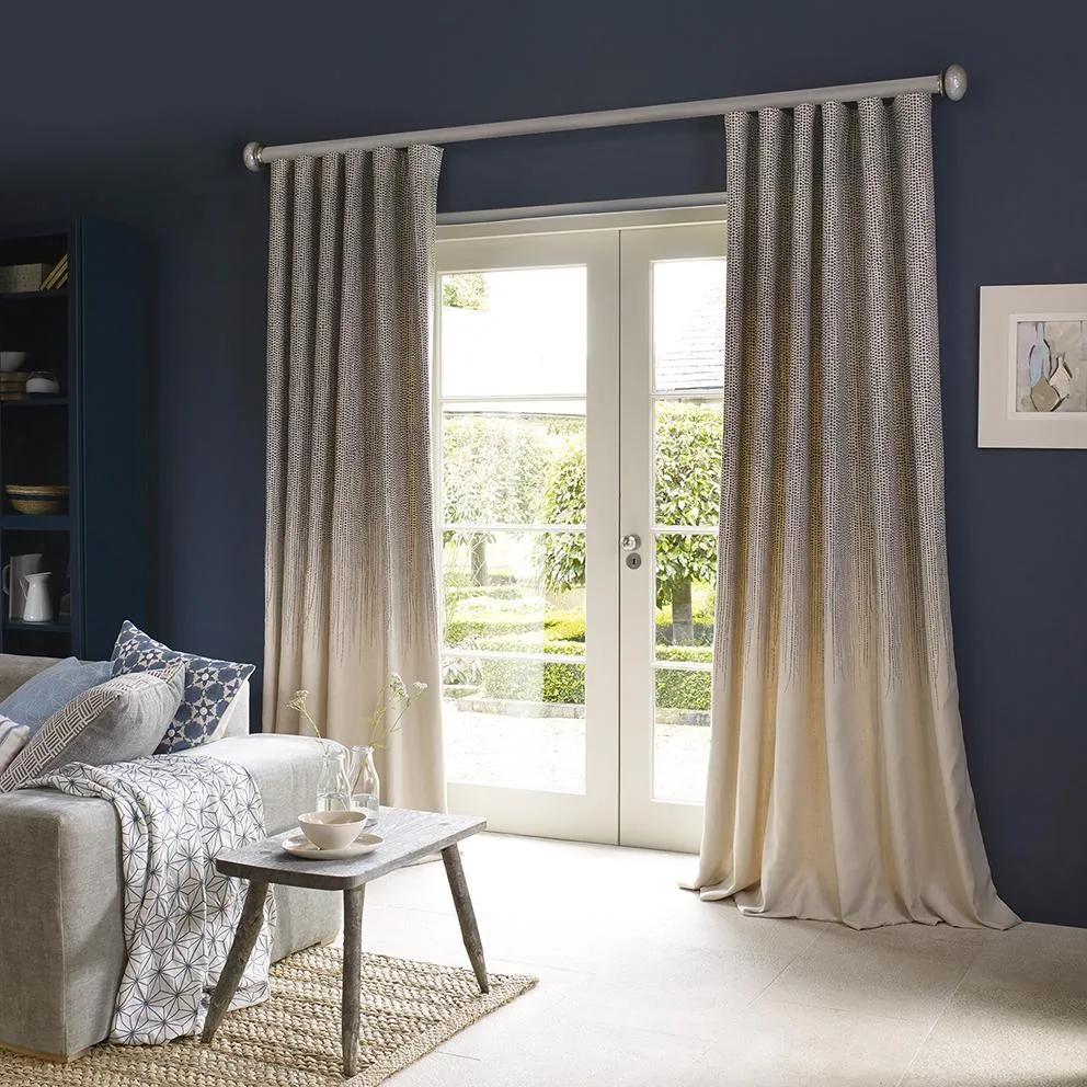 Motorised curtain pole set in 50mm dia. pebble wrap with mini disc finials
