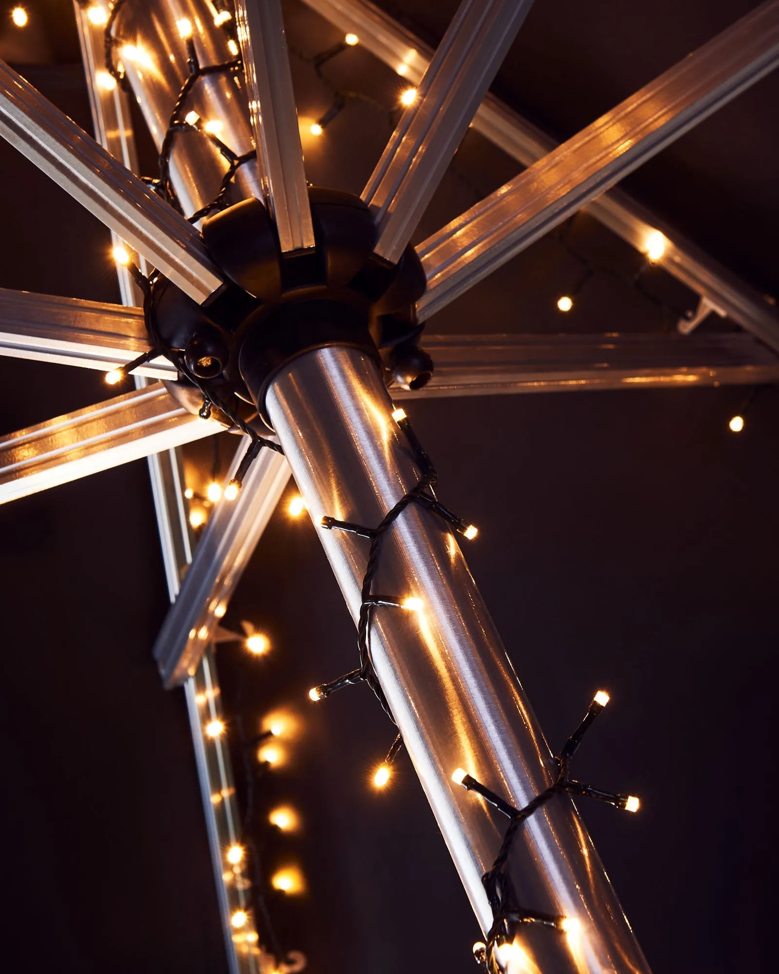 Outdoor Multi-Function 960 LED Light String, Warm White