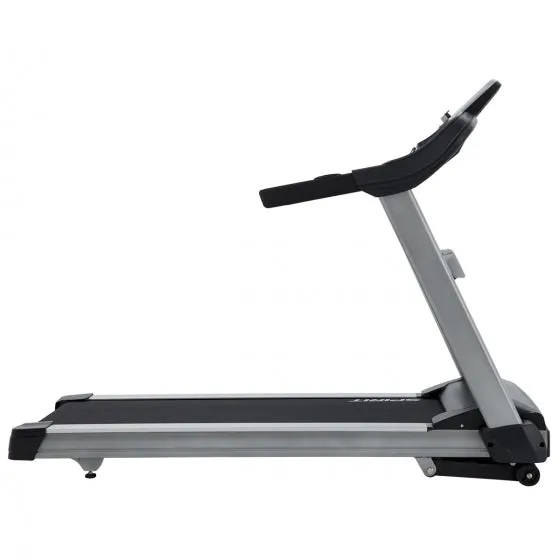 Spirit XT685 TREADMILL