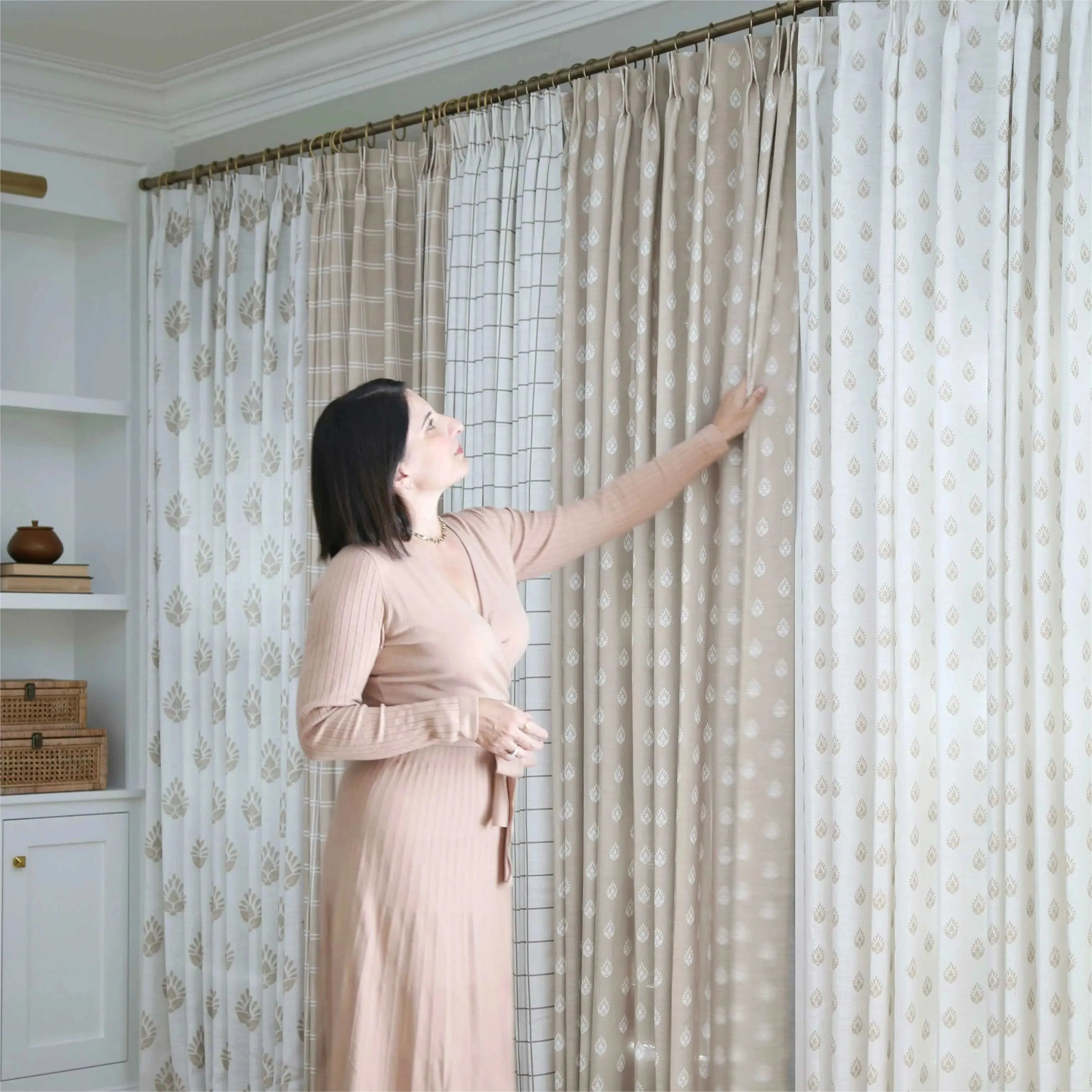 Stefana Silber Print Linen Blend Curtain Drapery Pleated