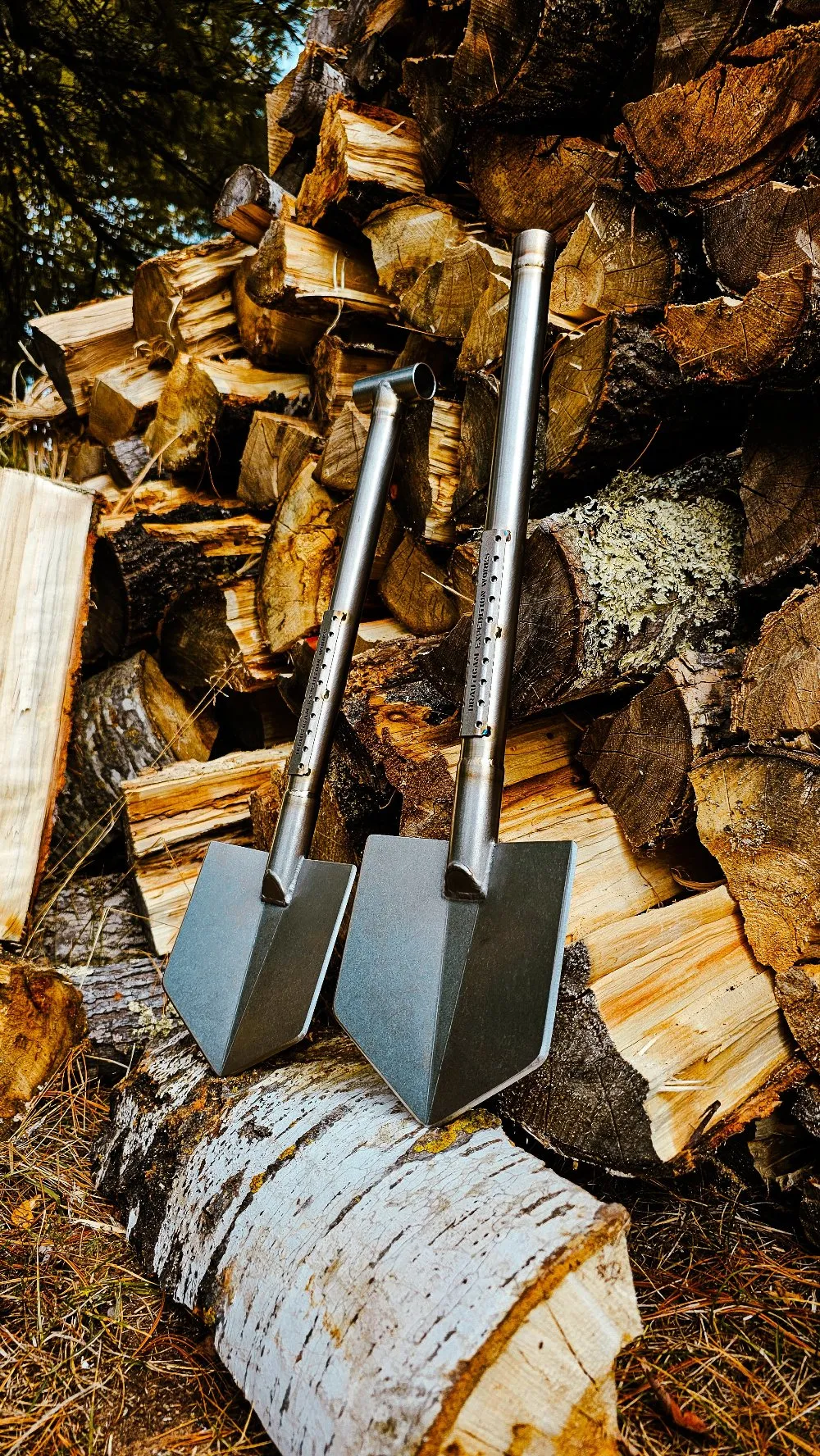 Titanium Pack Shovel